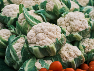 many cauliflower veggies